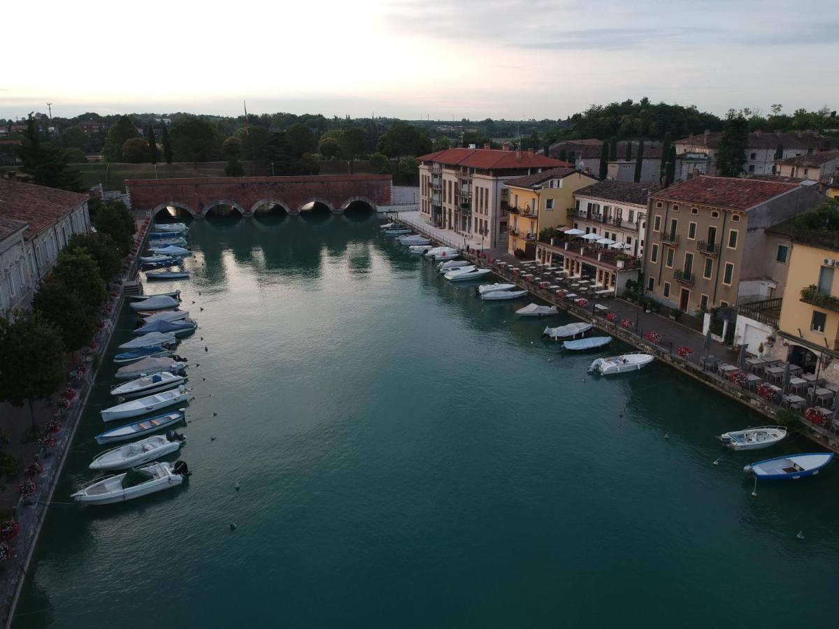 Fiori Sull'acqua Apartment Peschiera del Garda