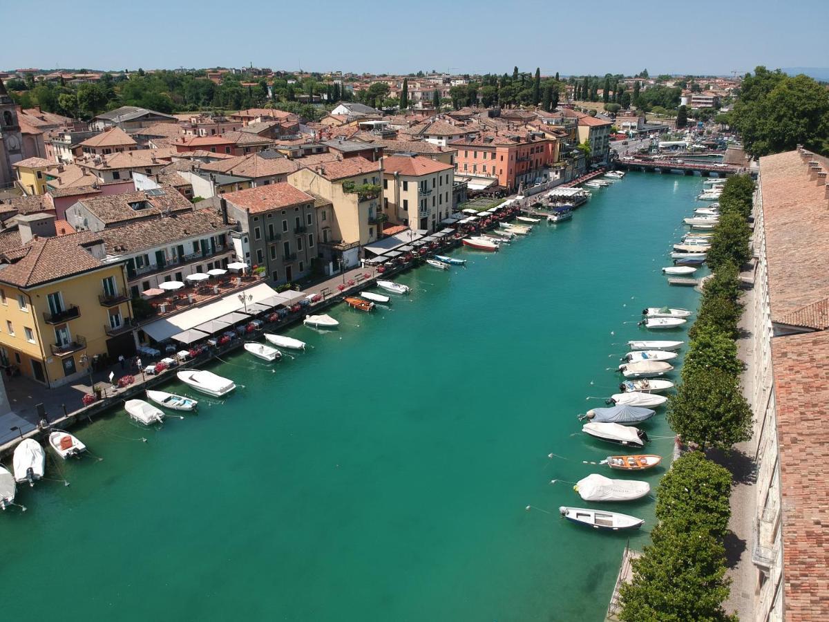Fiori Sull'acqua Apartment *